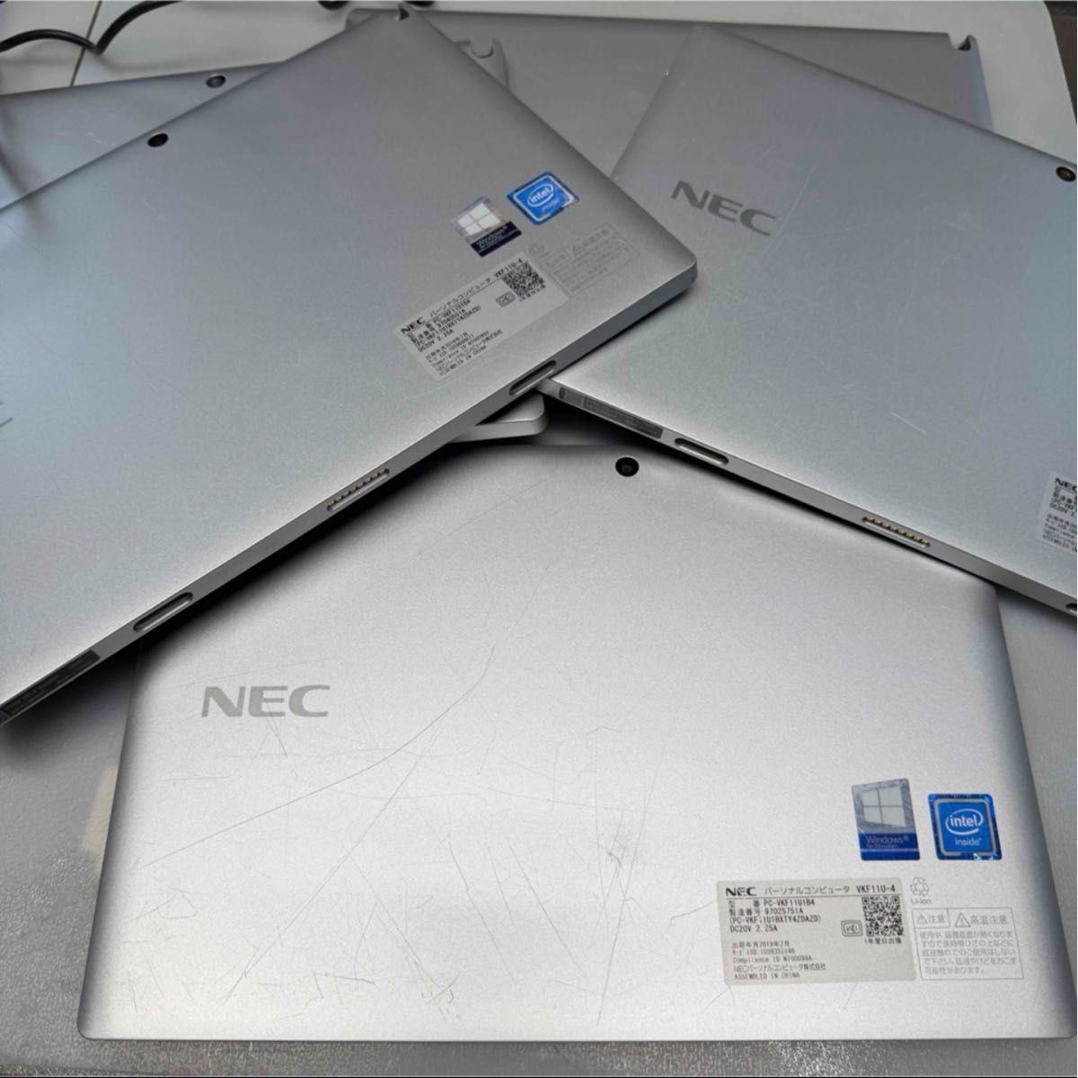 処分特価 タブレットWin11公式サポート/SSD/4G/無線/カメラ/タッチ