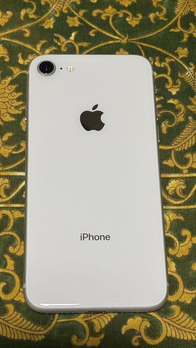 iPhone8 64GB ホワイト 本体と箱｜Yahoo!フリマ（旧PayPayフリマ）
