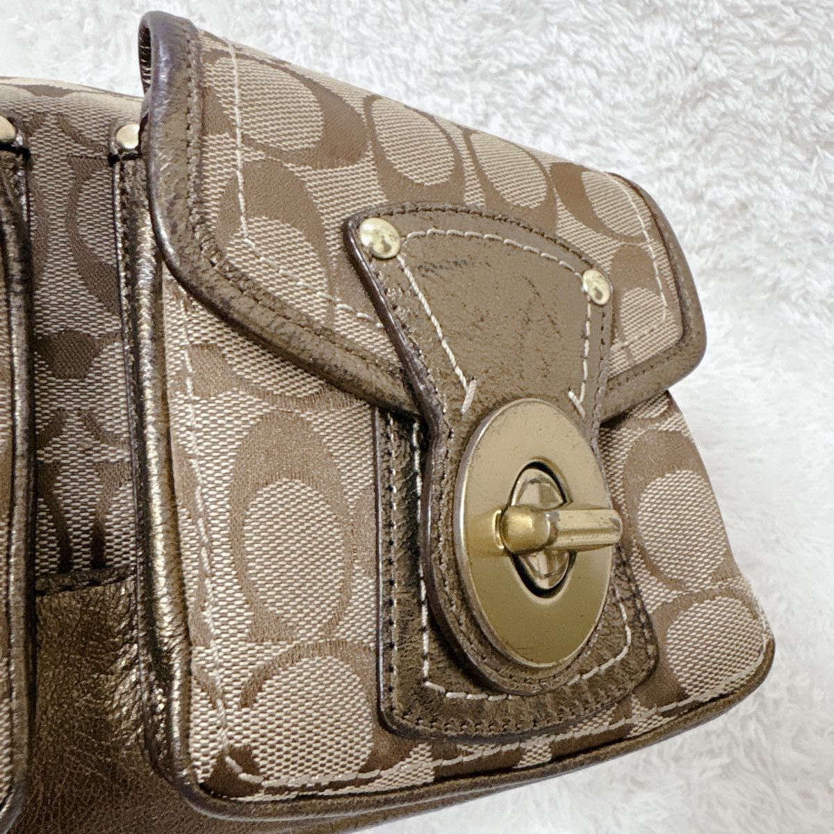 COACH Turn Lock Legacy Shoulder Bag Y2K コーチ ターンロック