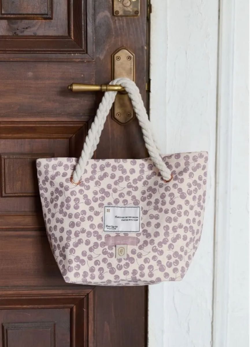 Herlipto HLT Cherry Tote Bag｜Yahoo!フリマ（旧PayPayフリマ）