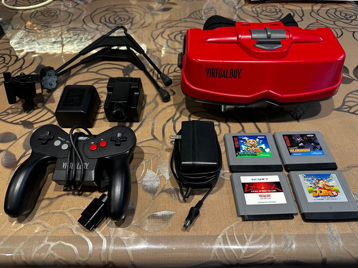 動作確認済】バーチャルボーイ 本体 箱あり ACアダプター ソフト4本