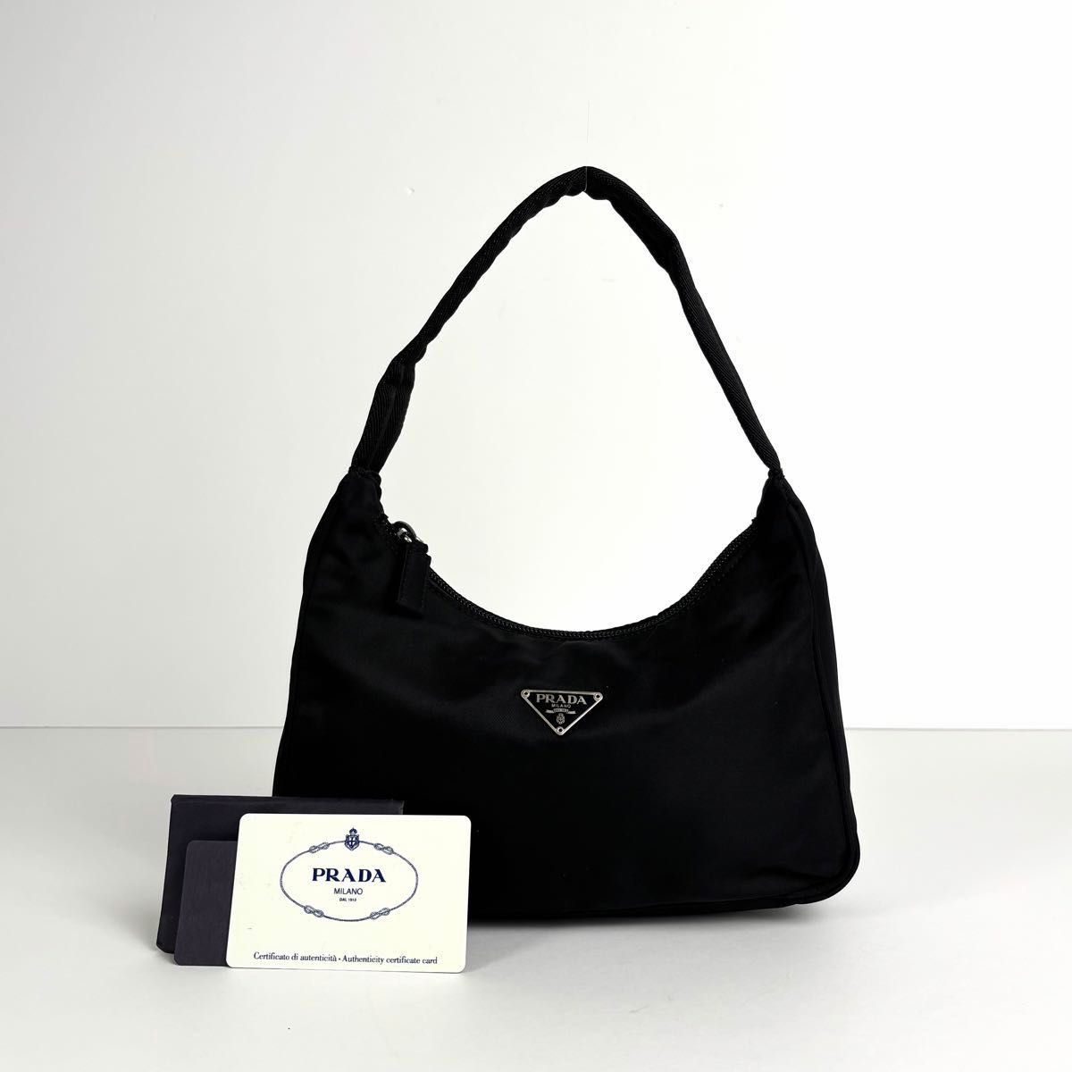 ほぼ未使用 極美品 PRADA プラダ 三角ロゴ トライアングル ナイロン