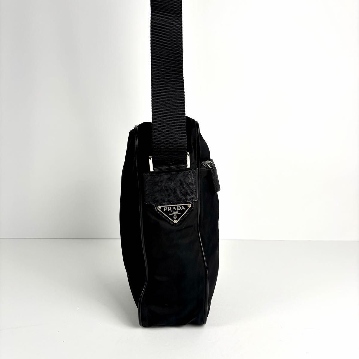 美品 PRADA プラダ ショルダーバッグ カメラバッグ 三角ロゴ ブラック
