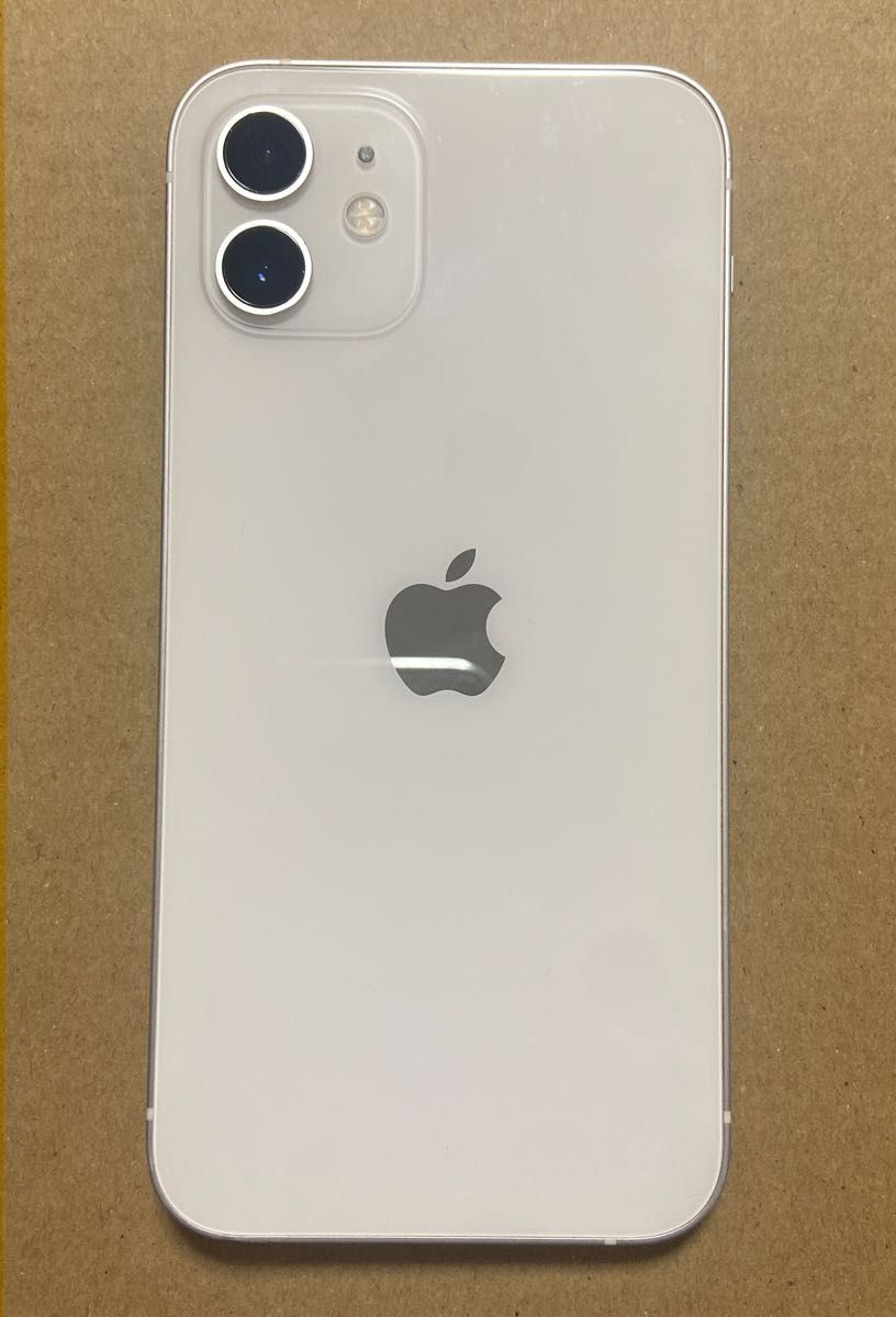 ジャンク品】【部品取り】iPhone 12 ホワイト 64GB SIMフリー 画面割れ
