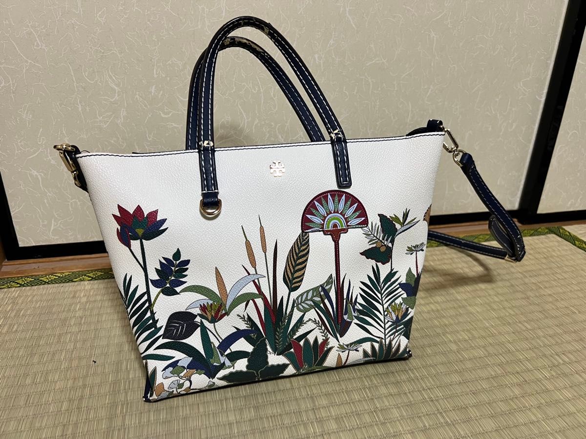 TORY BURCH トリーバーチ トートバッグ 総柄 ボタニカル｜Yahoo!フリマ