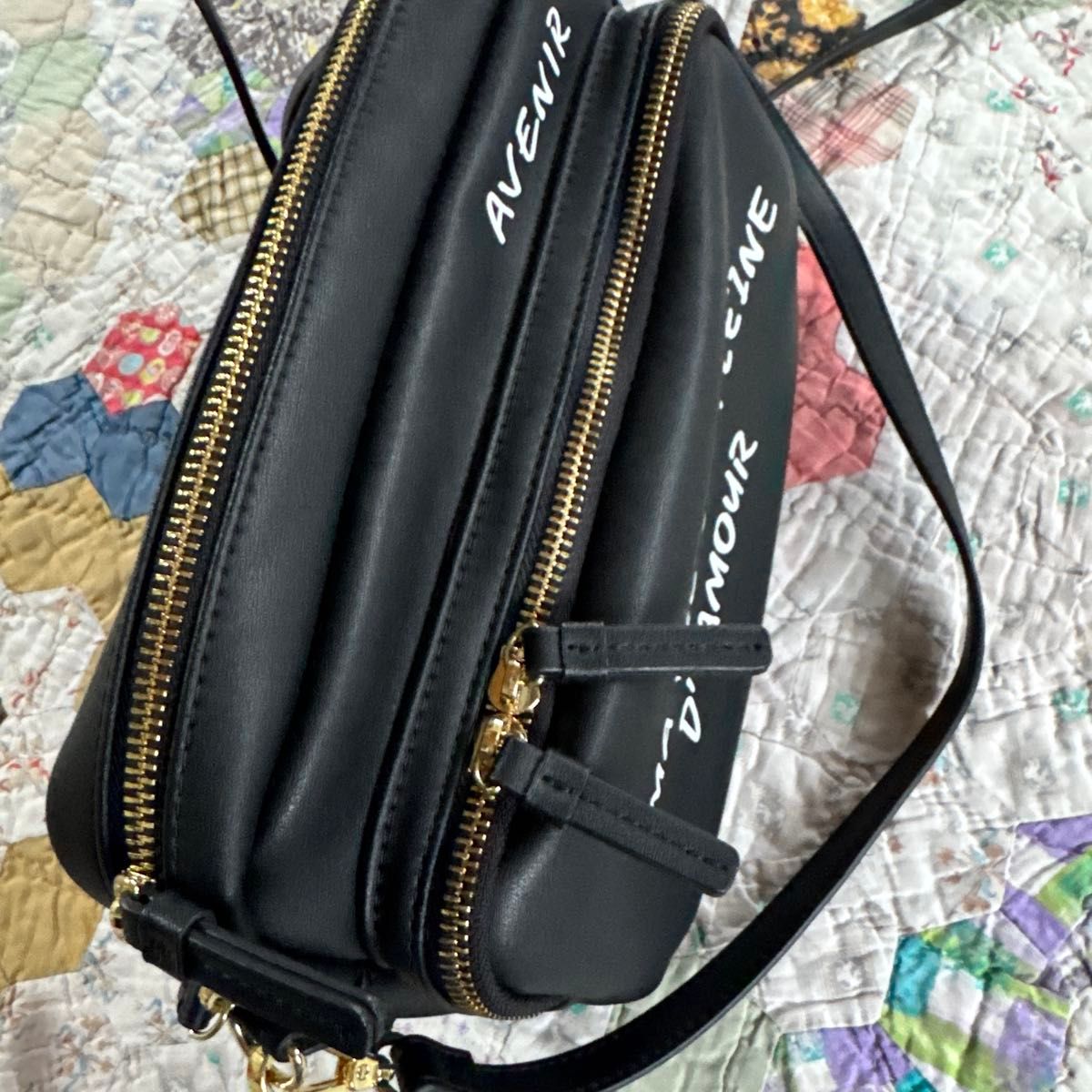 Vin メッセージプリント スクエア ショルダーバッグ｜Yahoo!フリマ（旧