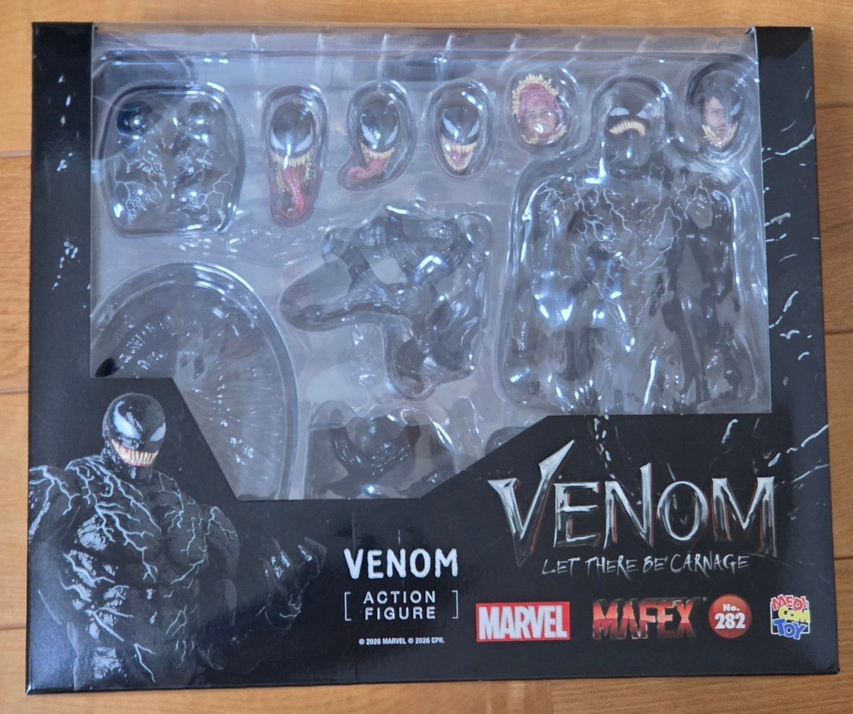 MAFEX ヴェノム レット・ゼア・ビー・カーネイジ マフェックス Venom