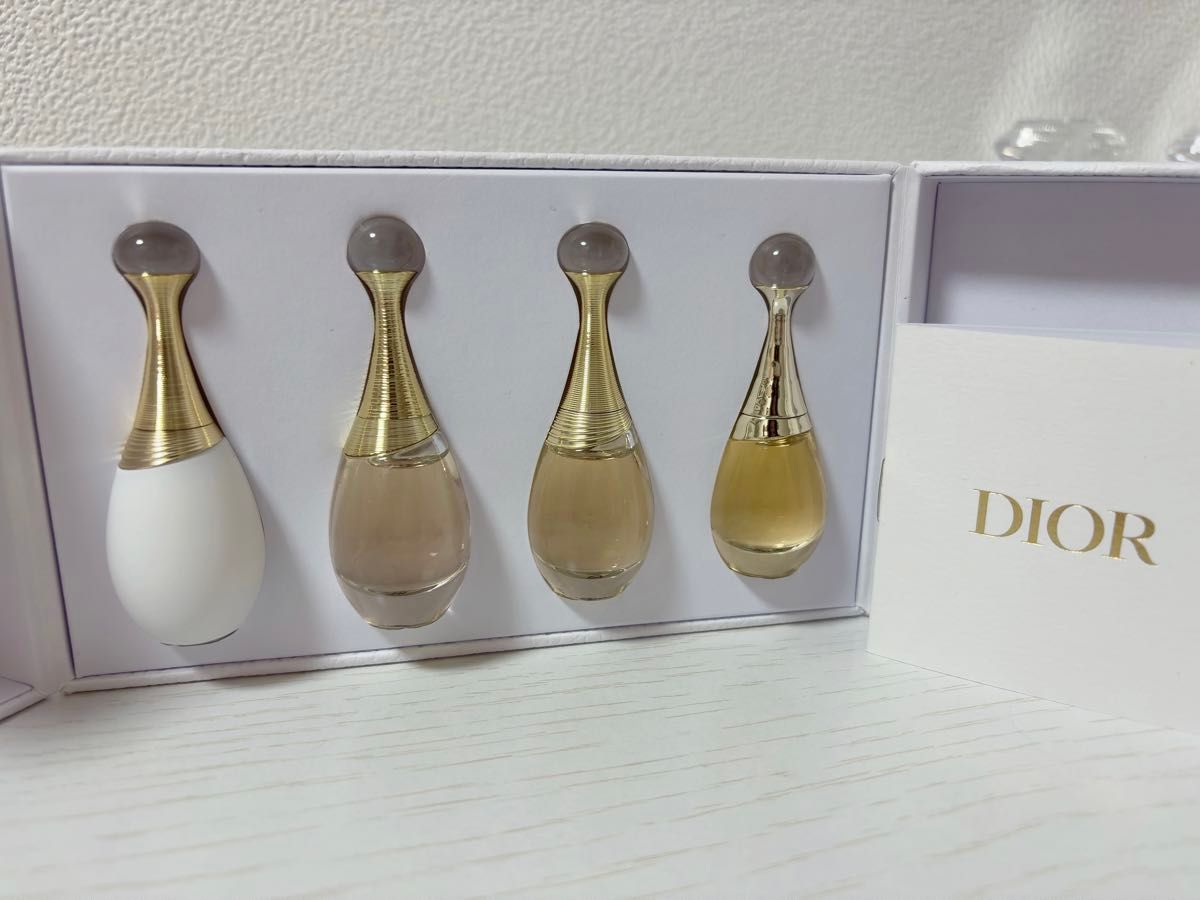 新品未開封 4本セット Dior ディオール バースデーギフト クリスタル