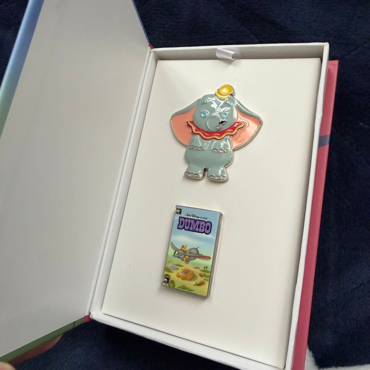 新品未使用】DUMBO 限定 ピンバッジ 80周年 本型 ダンボ Disney｜Yahoo