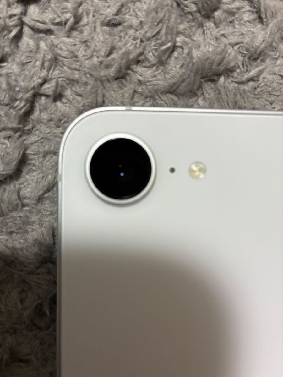 iPhone16e 128GB バッテリー容量100% SIMフリー 美品ホワイト白ロム