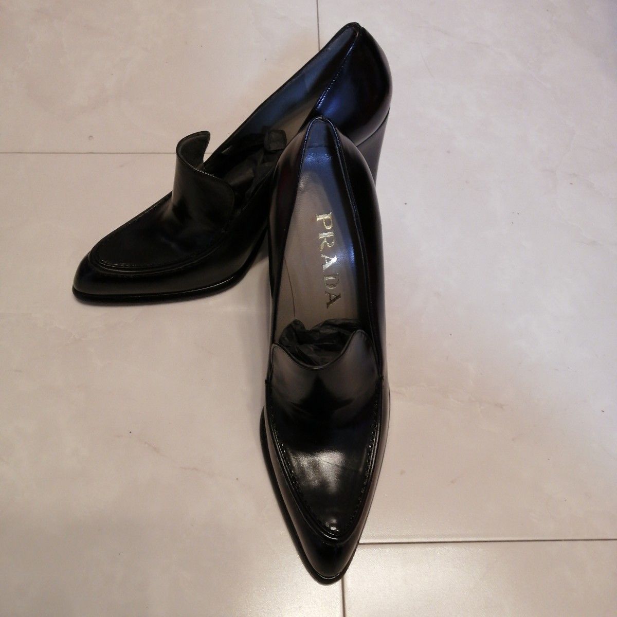 PRADA プラダ ポインテッドトゥ パンプス ブラック｜Yahoo!フリマ（旧