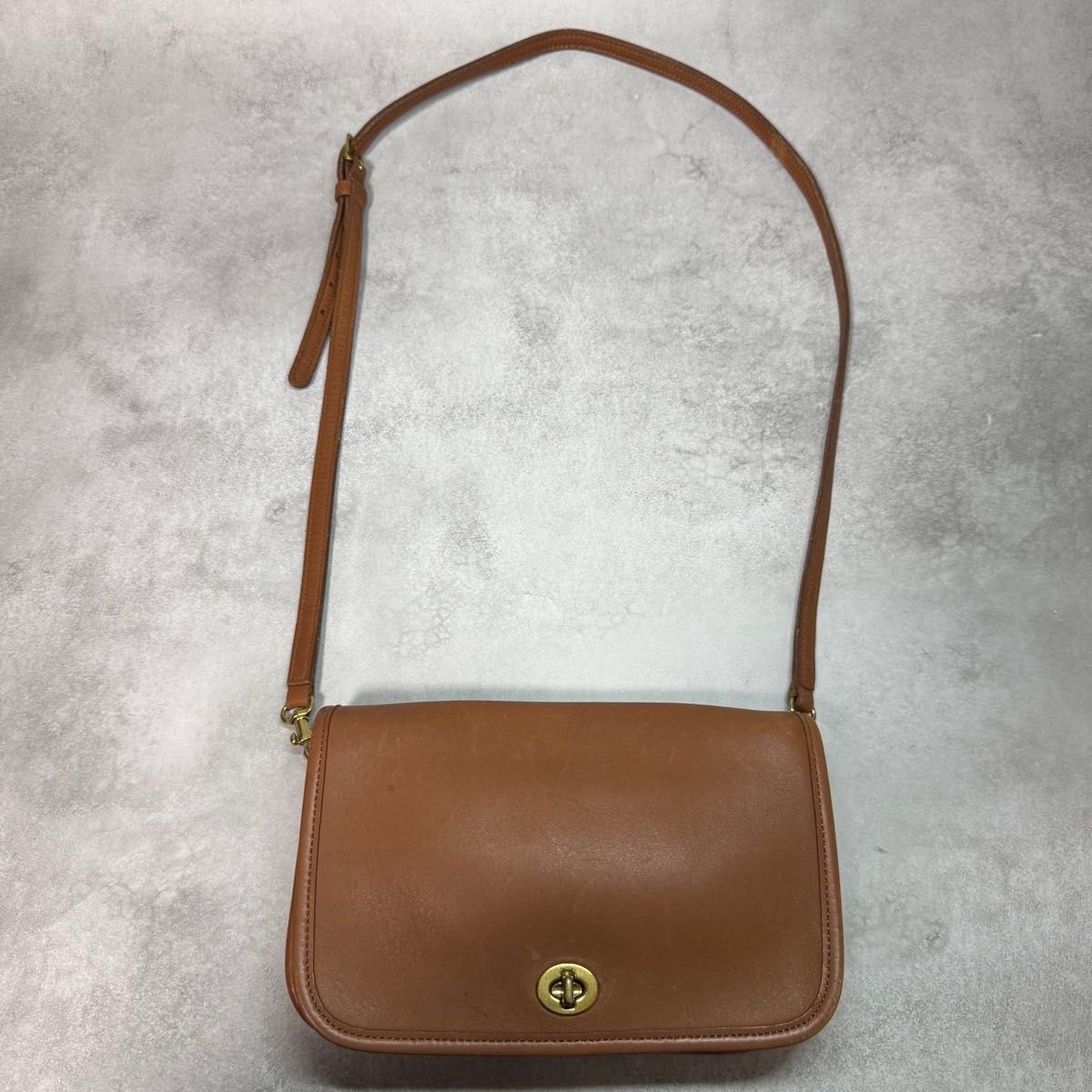 オールドコーチ ショルダーバッグ ターンロック 9755 斜め掛け クロス