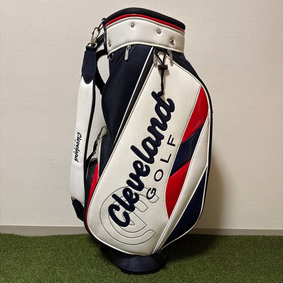 Cleveland クリーブランド キャディバッグ 9型 3 2kg 軽量 ゴルフ
