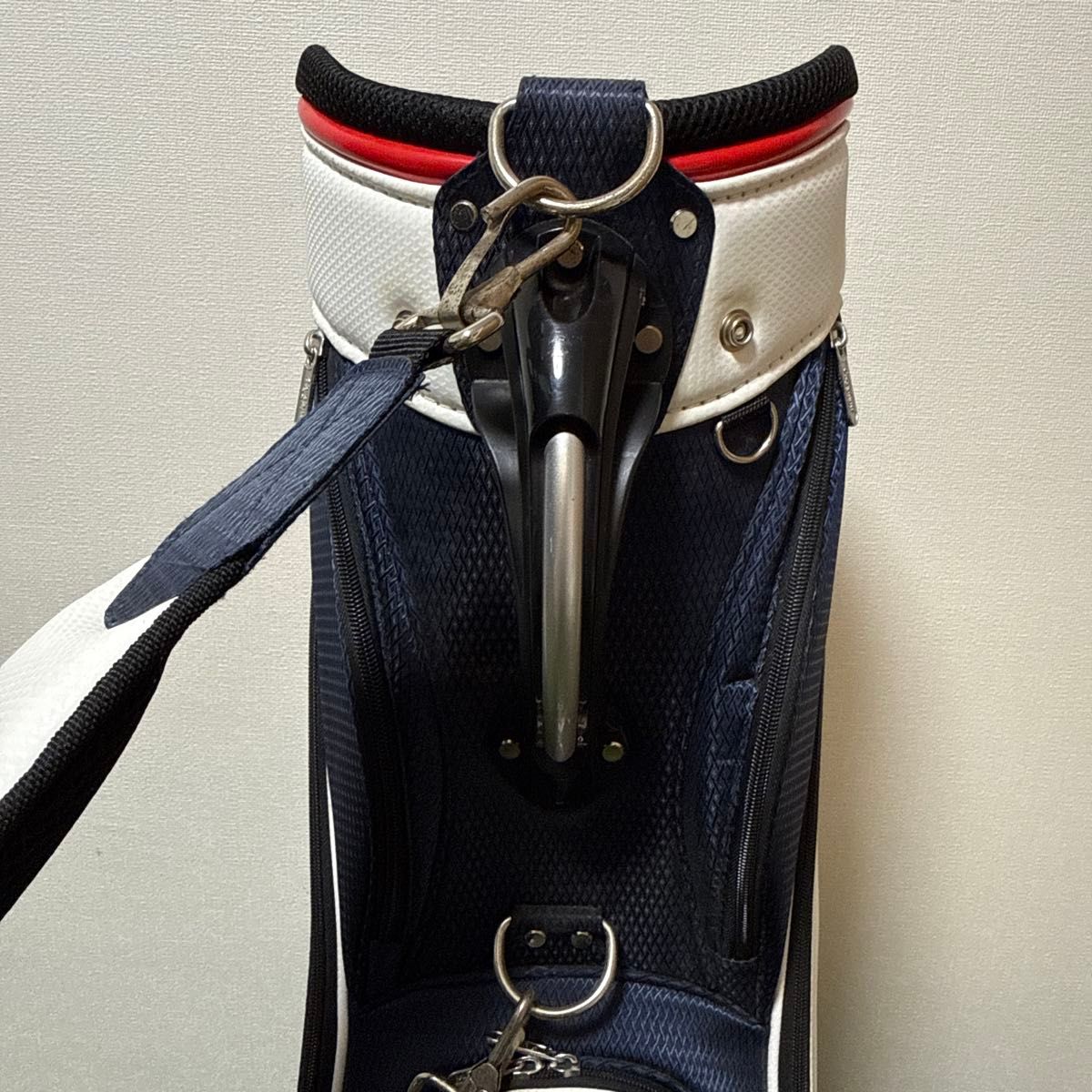 Cleveland クリーブランド キャディバッグ 9型 3 2kg 軽量 ゴルフ