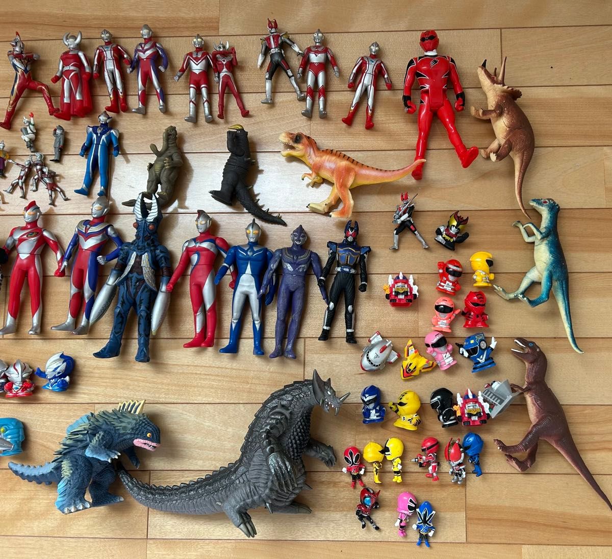 ウルトラマン 怪獣 仮面ライダー フィギュア 大量 まとめ売り セット