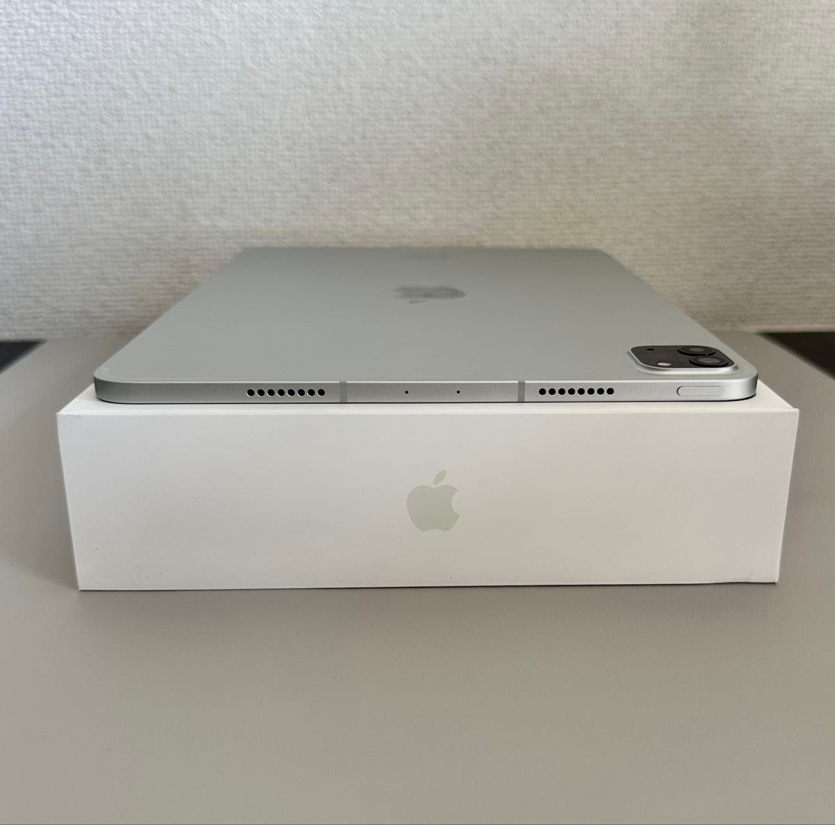 iPad Pro 11inchi M2 第4世代 128GB Wi-Fi+Cellular シルバー未使用に