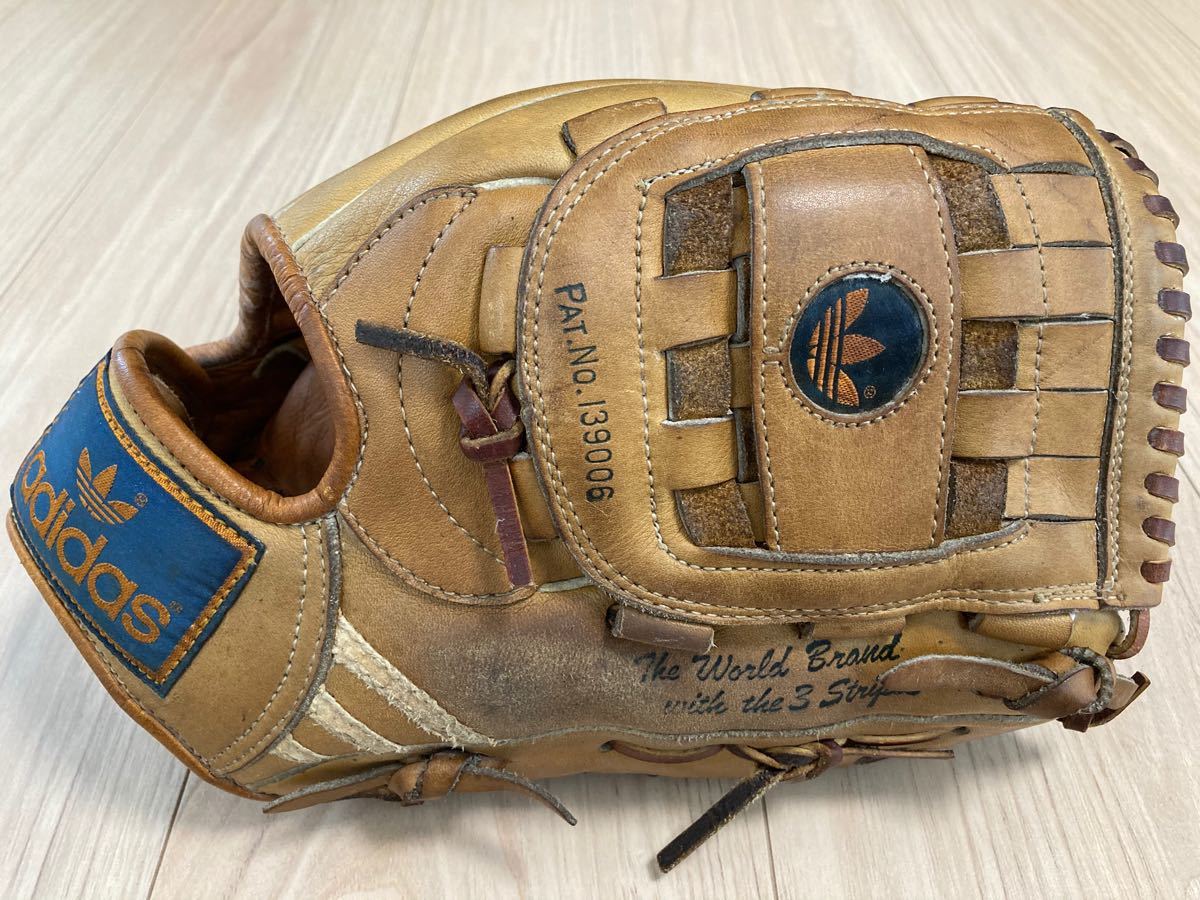 値下げ アディダス ヴィンテージ 江川卓モデル 軟式用｜Yahoo!フリマ