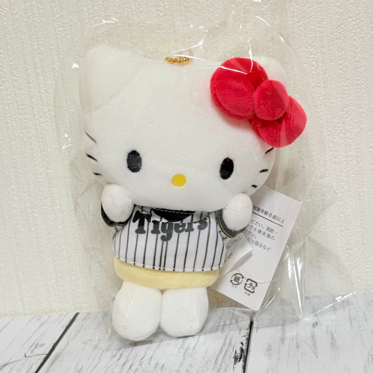 阪神タイガース Sanrio サンリオ サンリオキャラクターズ ハローキティ