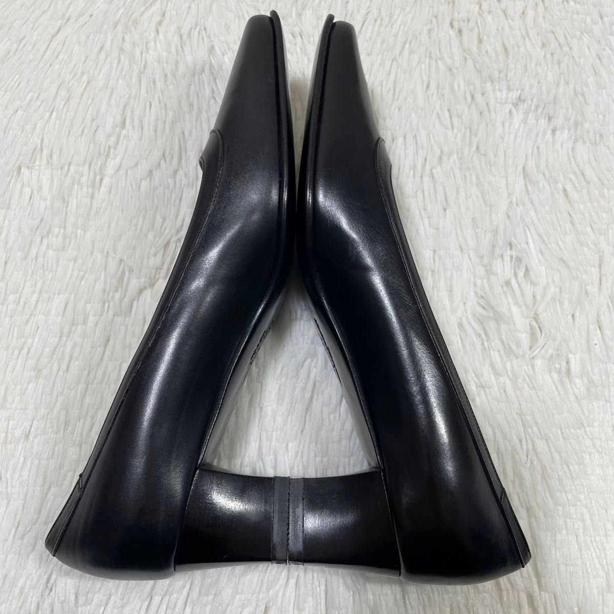 新品未使用 サルヴァトーレフェラガモ パンプス 本革 5 5 23cm