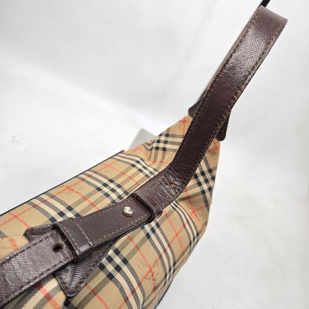 美品 BURBERRY ワンショルダーバッグ サフィアーノレザー ノバチェック