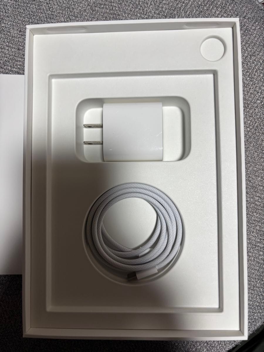 iPad mini 第7世代 A17 Pro 128GB Wi-Fi 豪華オマケつき｜Yahoo!フリマ