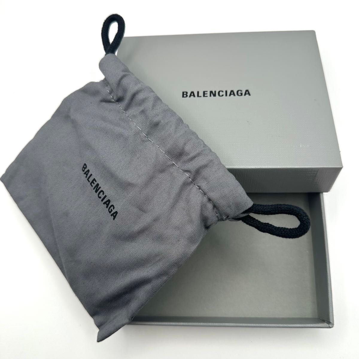 良品】バレンシアガ ネオクラシック カードケース ブラック｜Yahoo