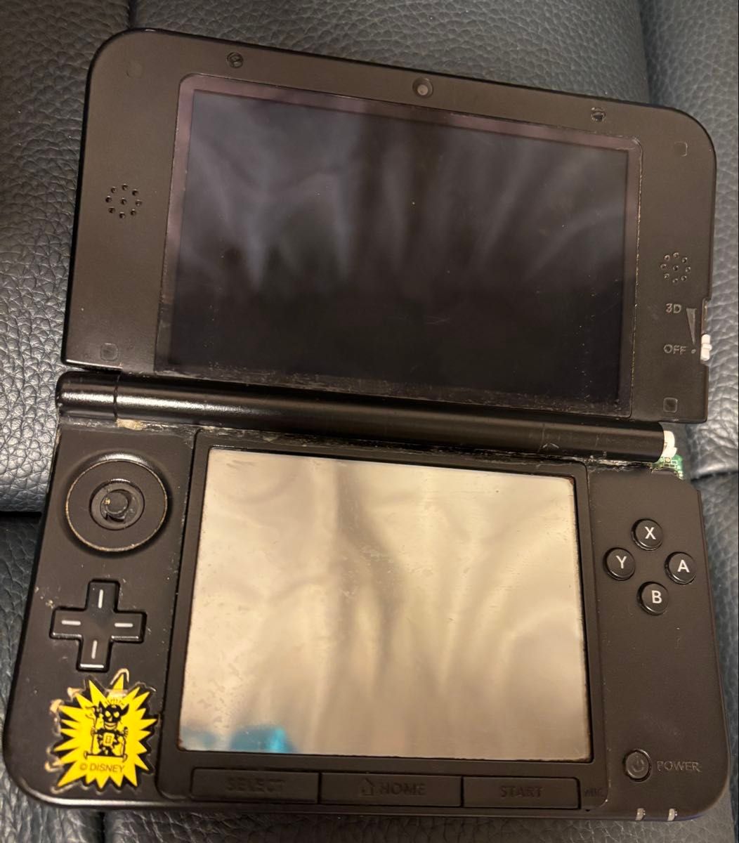 ニンテンドー3DS LL 本体 ブラック ジャンク品 ディズニーシール付き