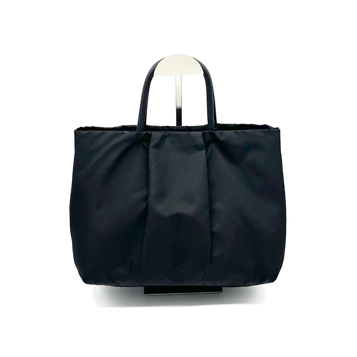 PRADA プラダ リボン ボンバー メタルロゴ ナイロン テスート レザー