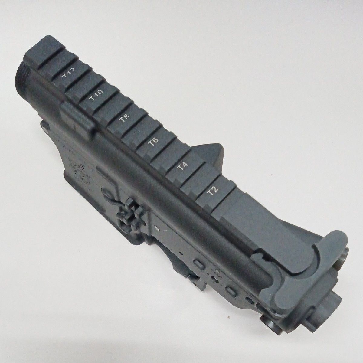 VFC製 M4A1シリーズ Knights SR16 アッパーレシーバー 電動ガン用