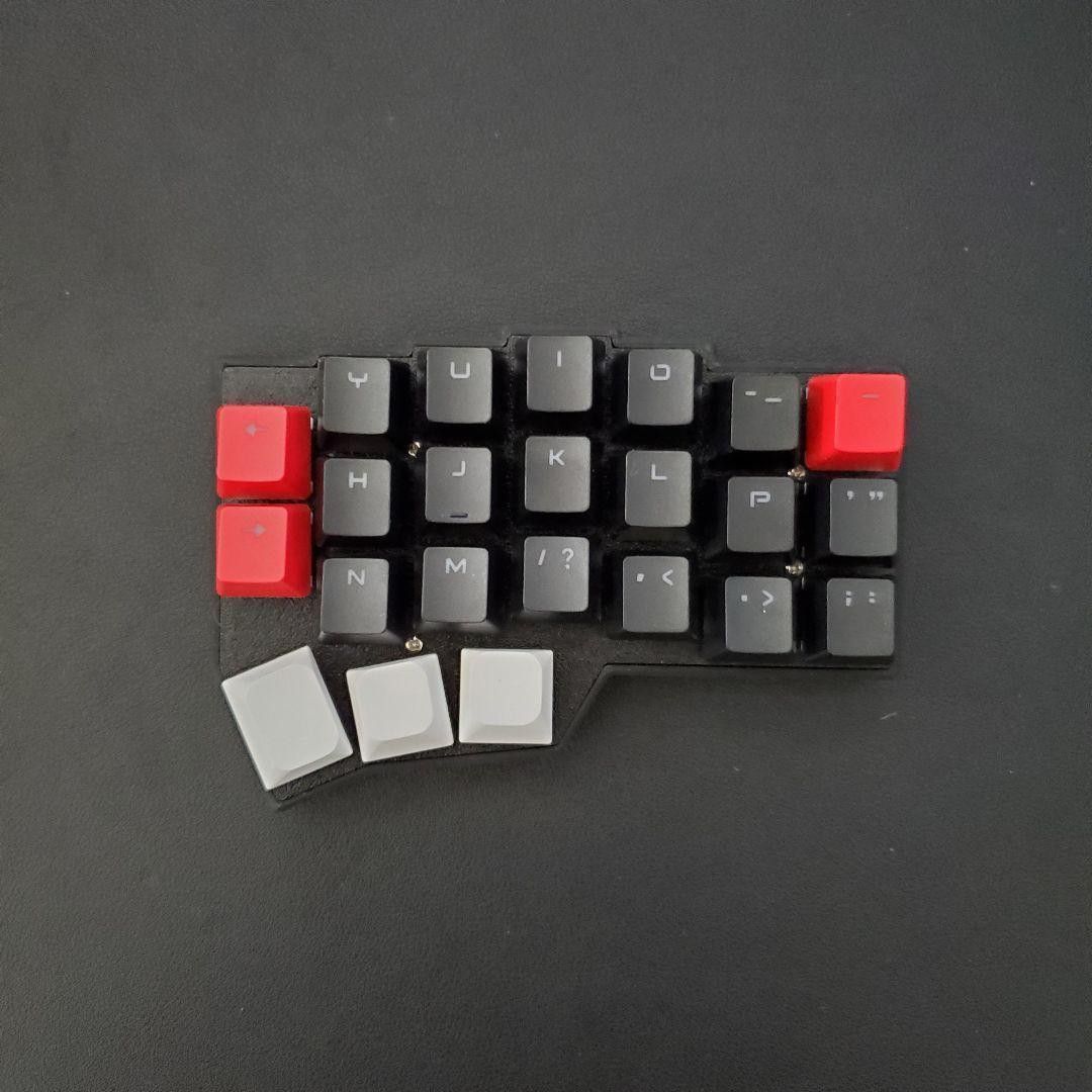 完成品】46キー自作キーボード 無線化 親指ロープロファイル｜Yahoo