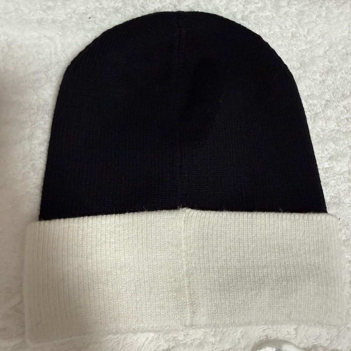 CHANEL ノベルティ ニット帽 ビーニー 新品未使用 ブラック ホワイト