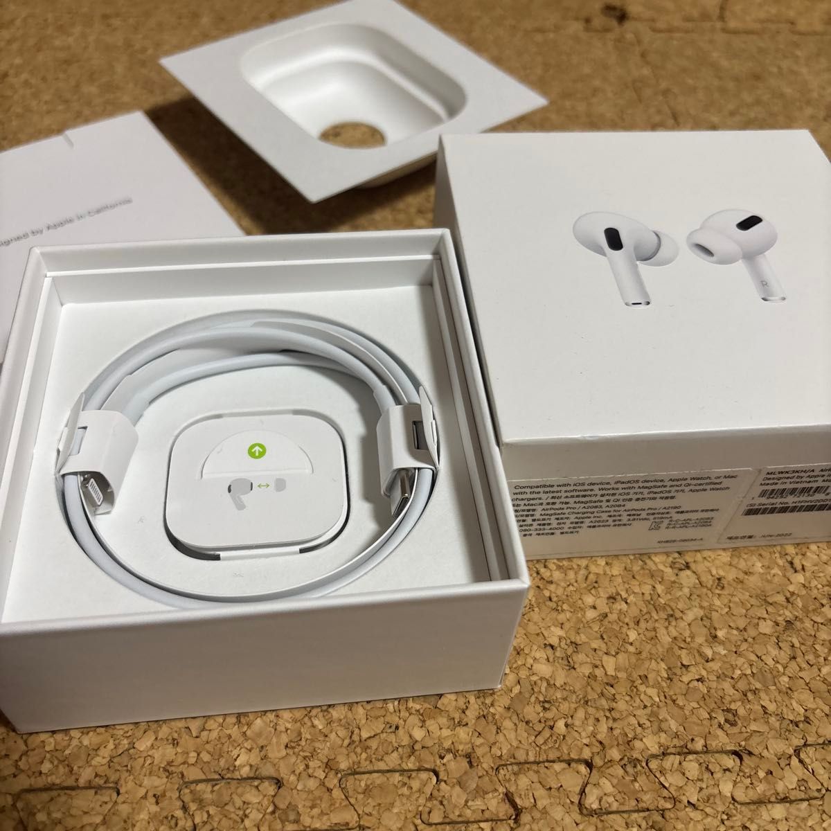 箱&付属品付き】AirPods Pro 第一世代 フルセット（左耳接続不可