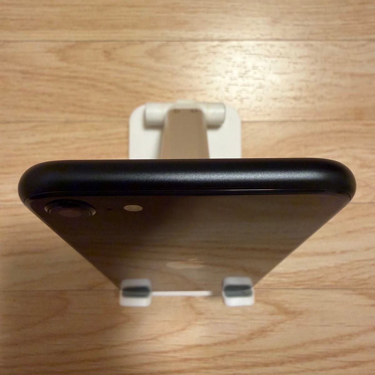 Apple アップル iPhone アイフォン SE 第2世代 64GB Black ブラック