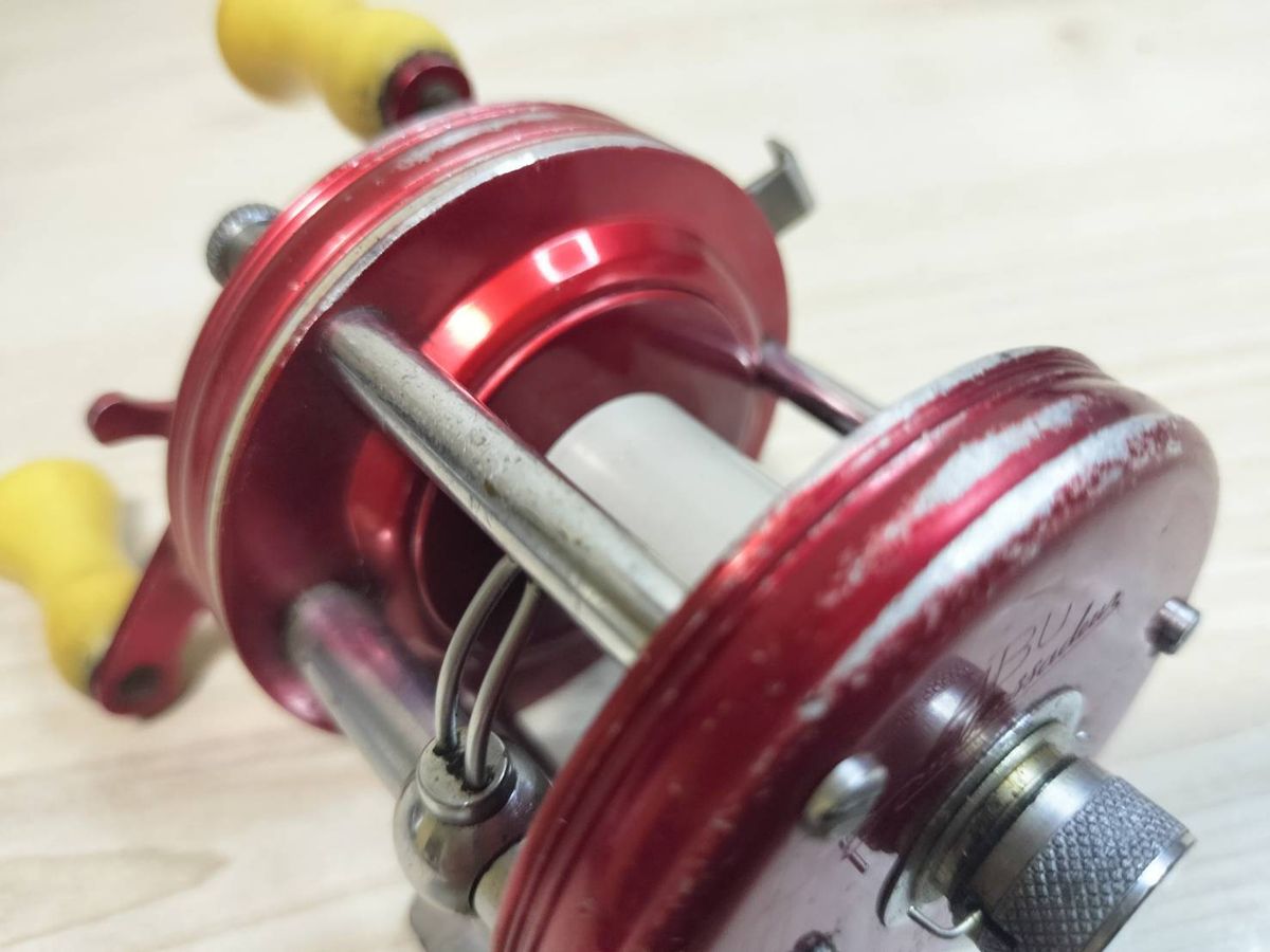 アブガルシア アンバサダー5000 ビンテージ リール abu レッド 147312