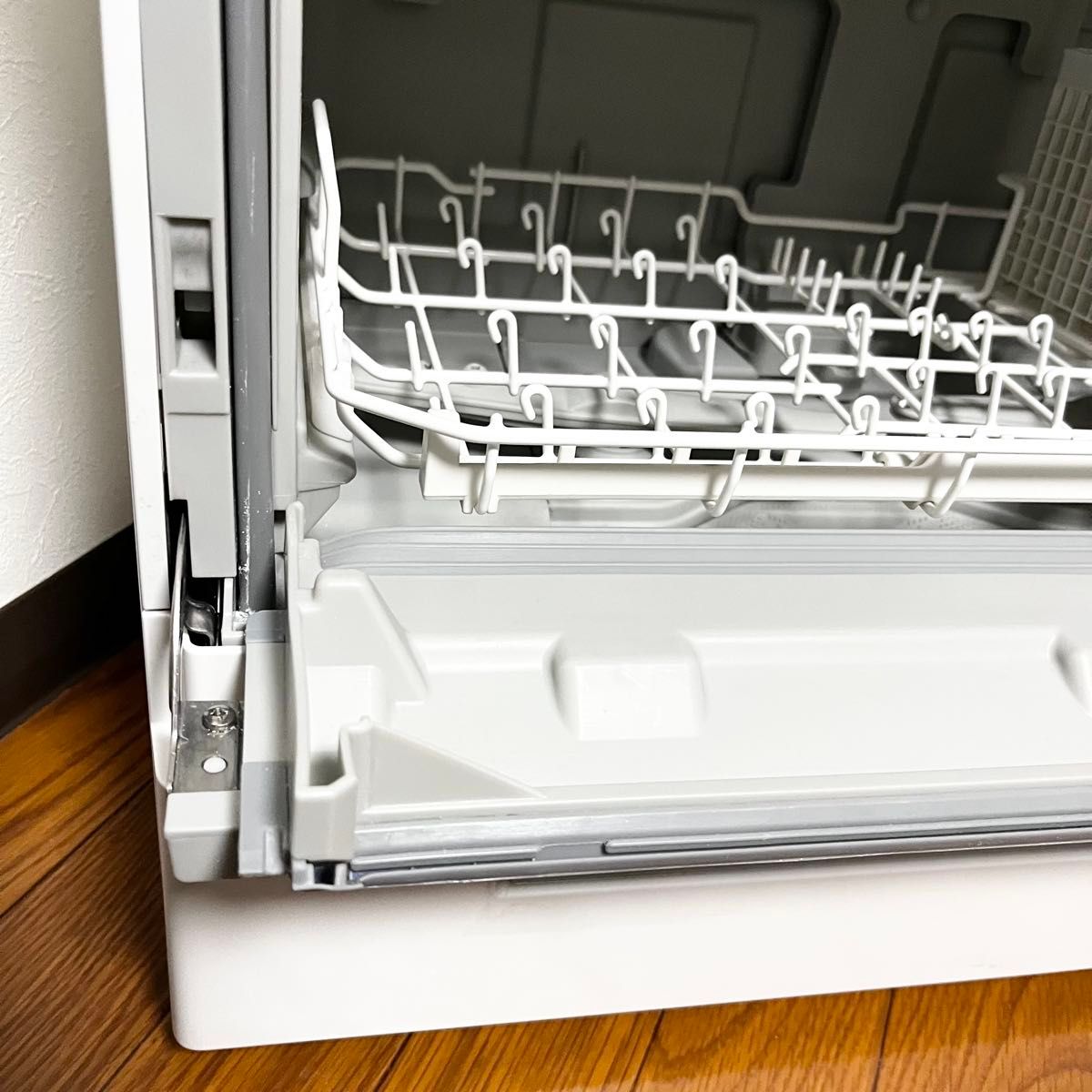 未使用級】Panasonic 食器洗い乾燥機 NP-TSK1食洗機 パナソニック