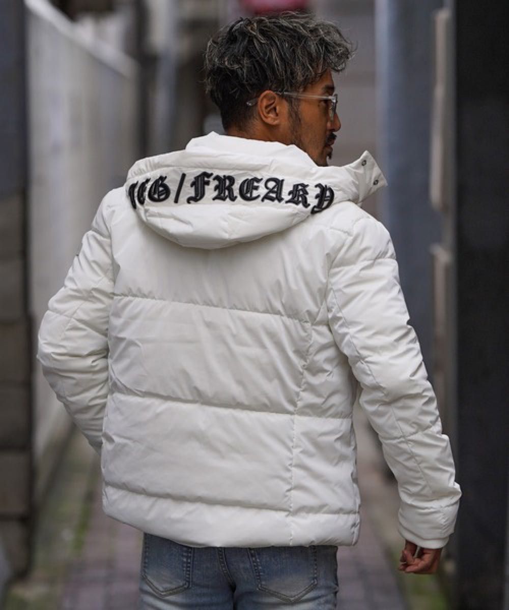 アダムスジャグラー白ダウン｜Yahoo!フリマ（旧PayPayフリマ）