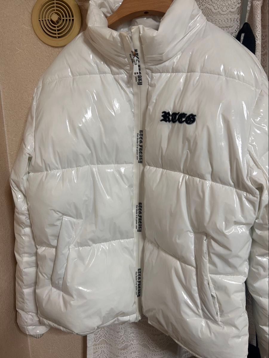 アダムスジャグラー白ダウン｜Yahoo!フリマ（旧PayPayフリマ）