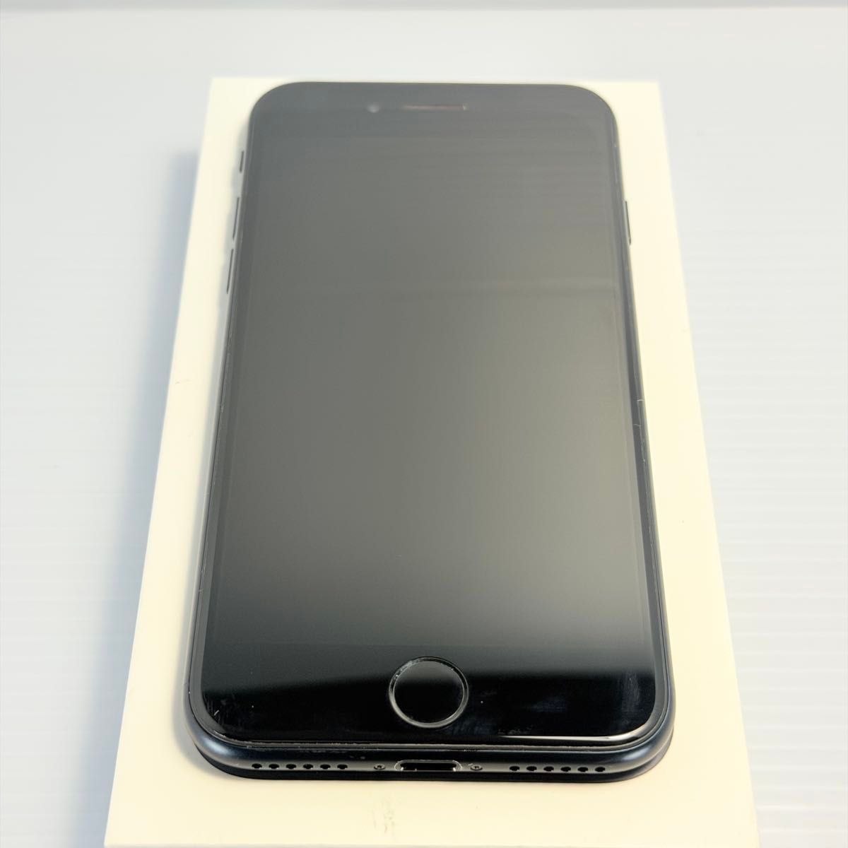 美品 iPhone SE 第3世代 128GB ミッドナイト バッテリー新品100% SIM