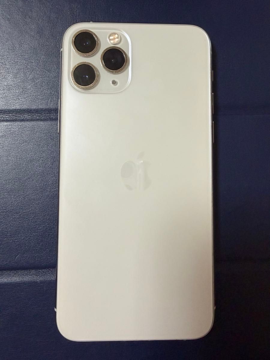 iPhone11pro SIMロック解除済 シルバー｜Yahoo!フリマ（旧PayPayフリマ）