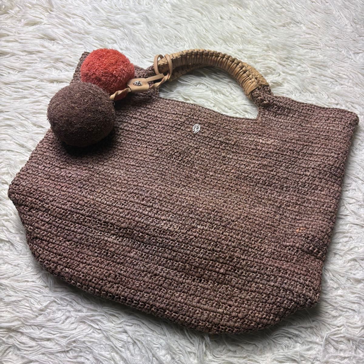 極美品 ヘレンカミンスキー ラフィア カゴバッグ ポンポン 本革