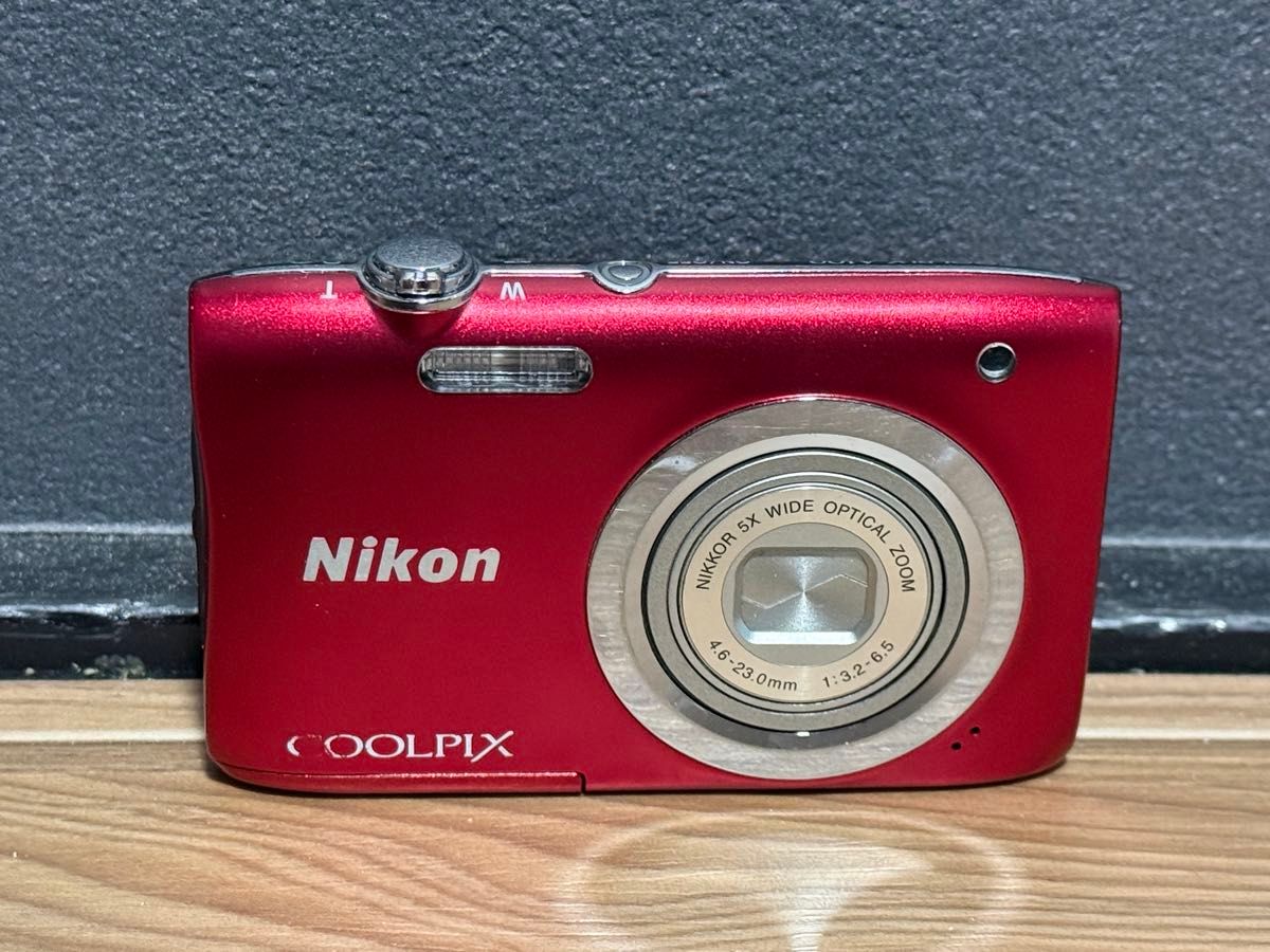 Nikon COOLPIX A100 レッド コンパクトデジタルカメラ｜Yahoo!フリマ