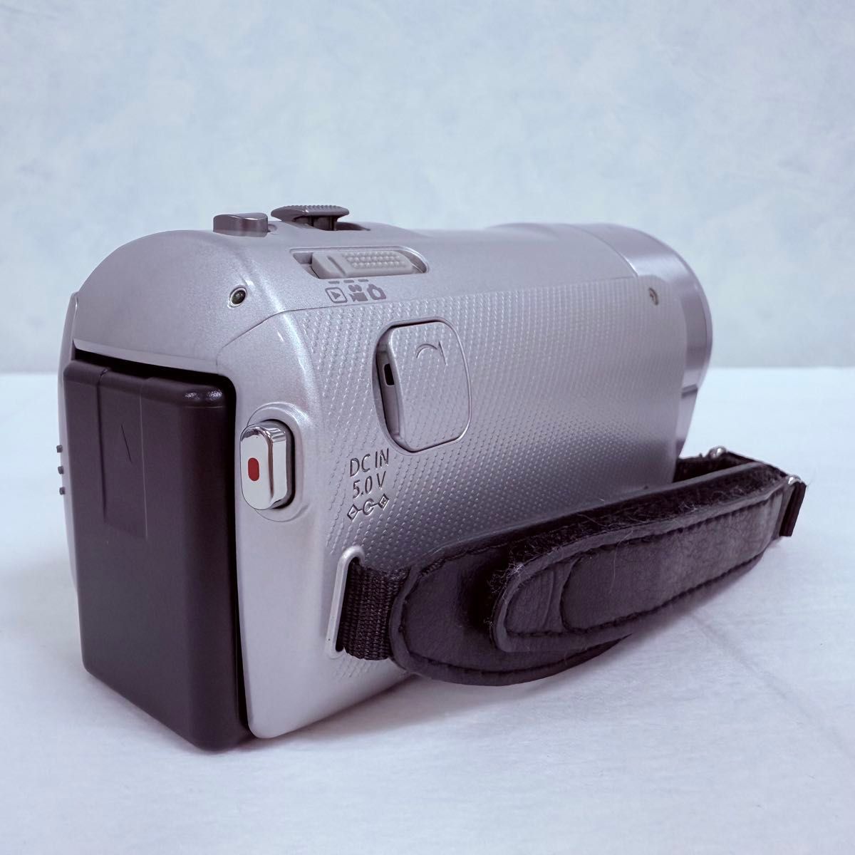 Panasonic HDC-TM90 64GB内蔵メモリー 付属品多数 シルバー｜Yahoo