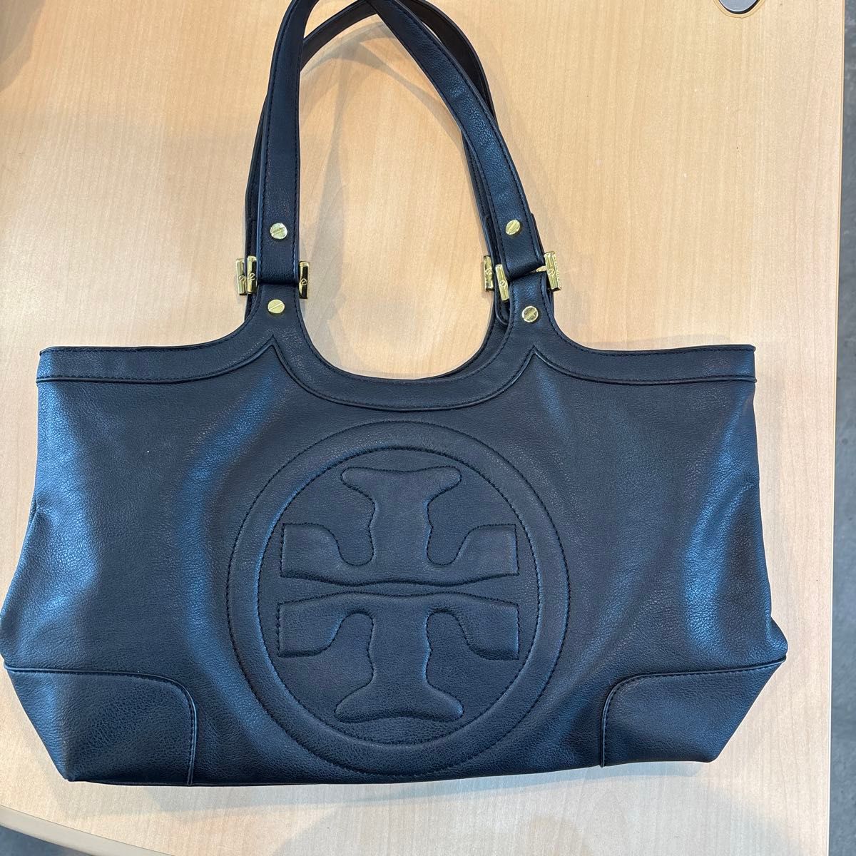 TORY BURCH トリーバーチ ロゴ レザー ショルダーバッグ ブラック
