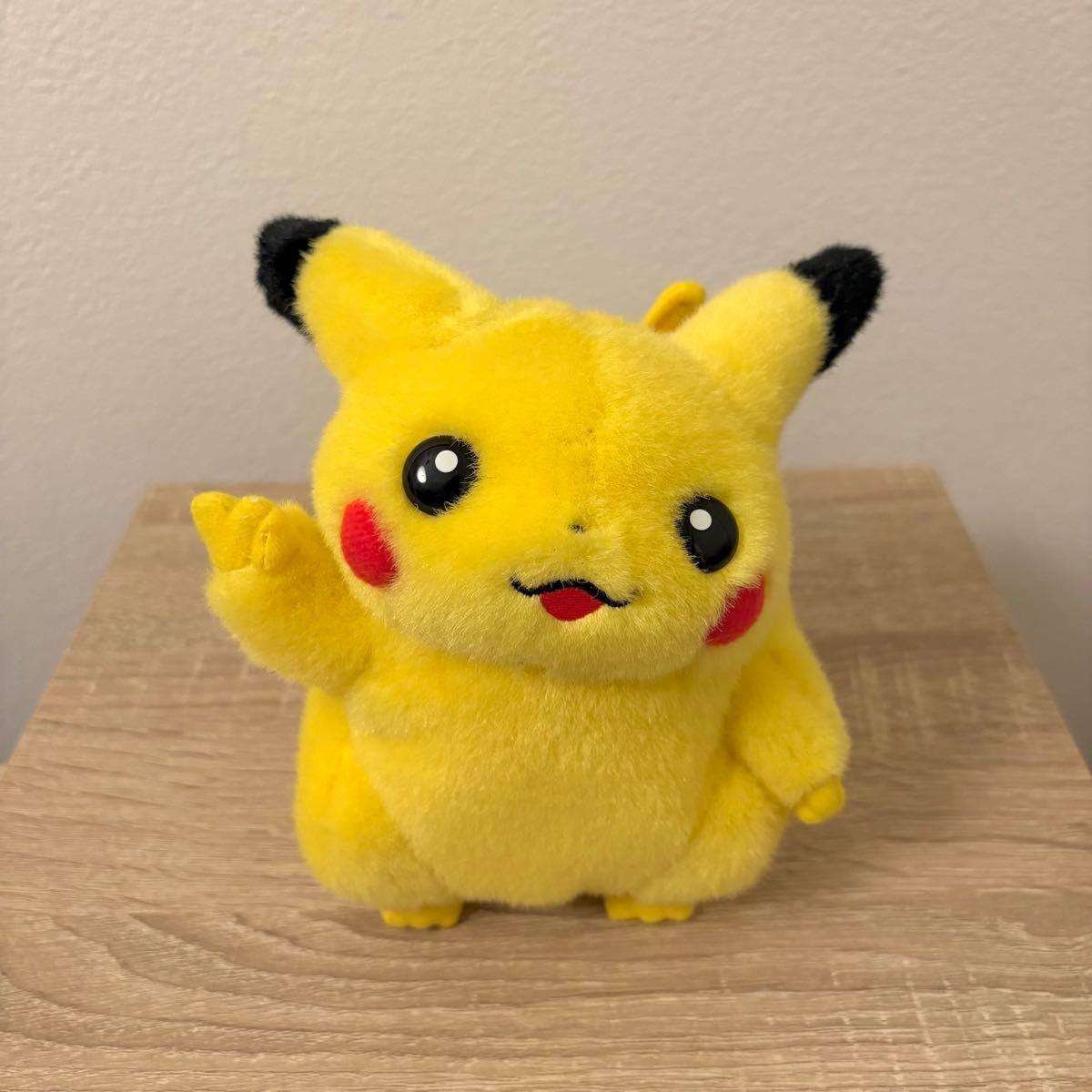 限定版》ピカチュウ ぬいぐるみ TOMY 当時物 初期 ポケモン レア