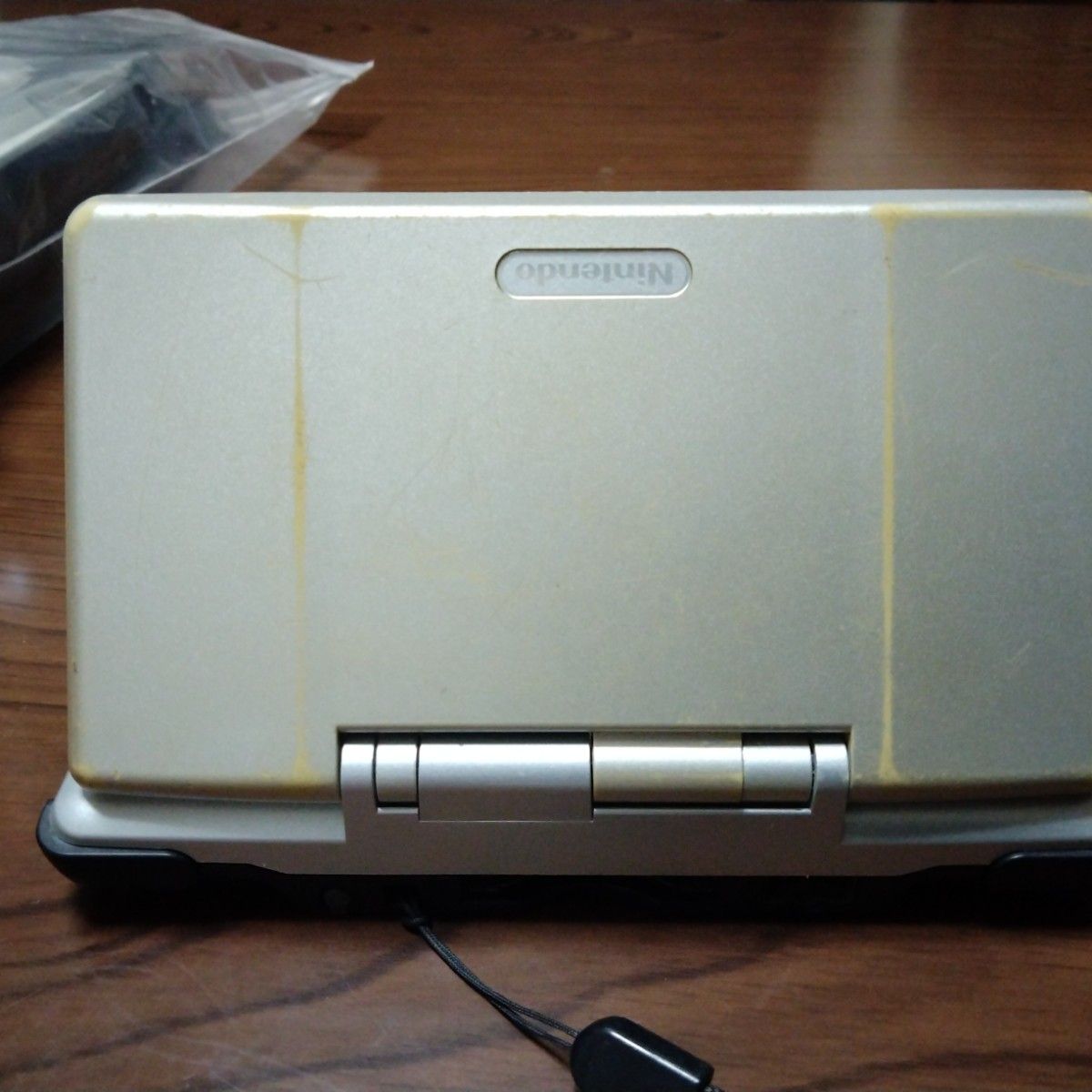 ニンテンドーDS 本体 シルバー ソフト3本 充電器付き｜Yahoo!フリマ