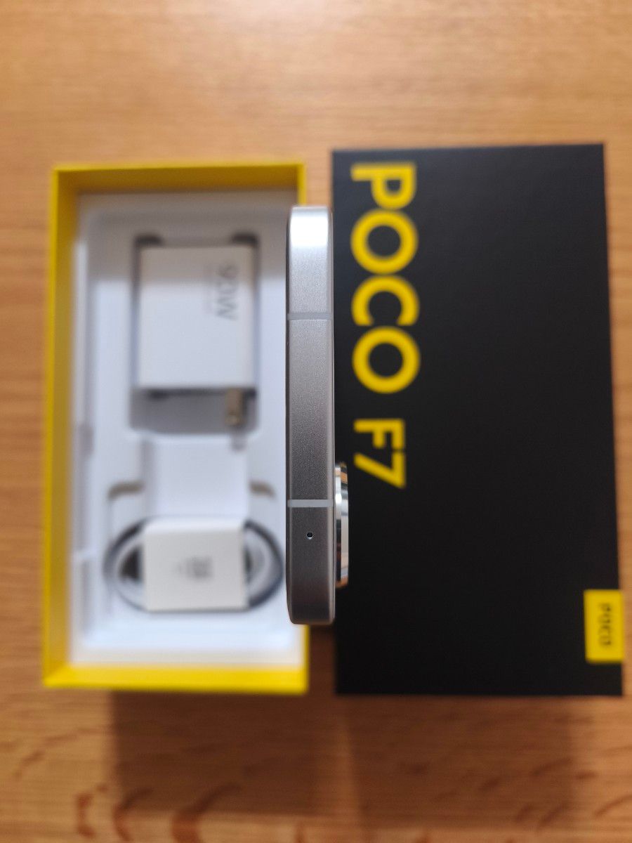 POCO F7 12GB 256GB ホワイト SIMフリー 国内版 Xiaomi｜Yahoo!フリマ