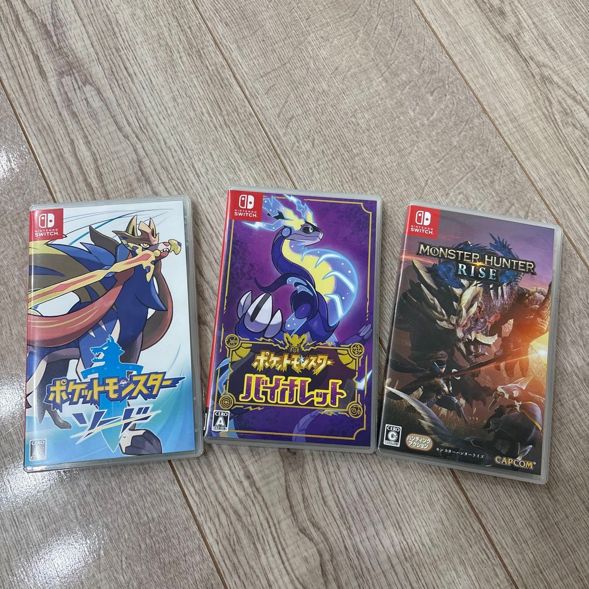 Nintendo Switch ポケットモンスター ソード バイオレット モンハン