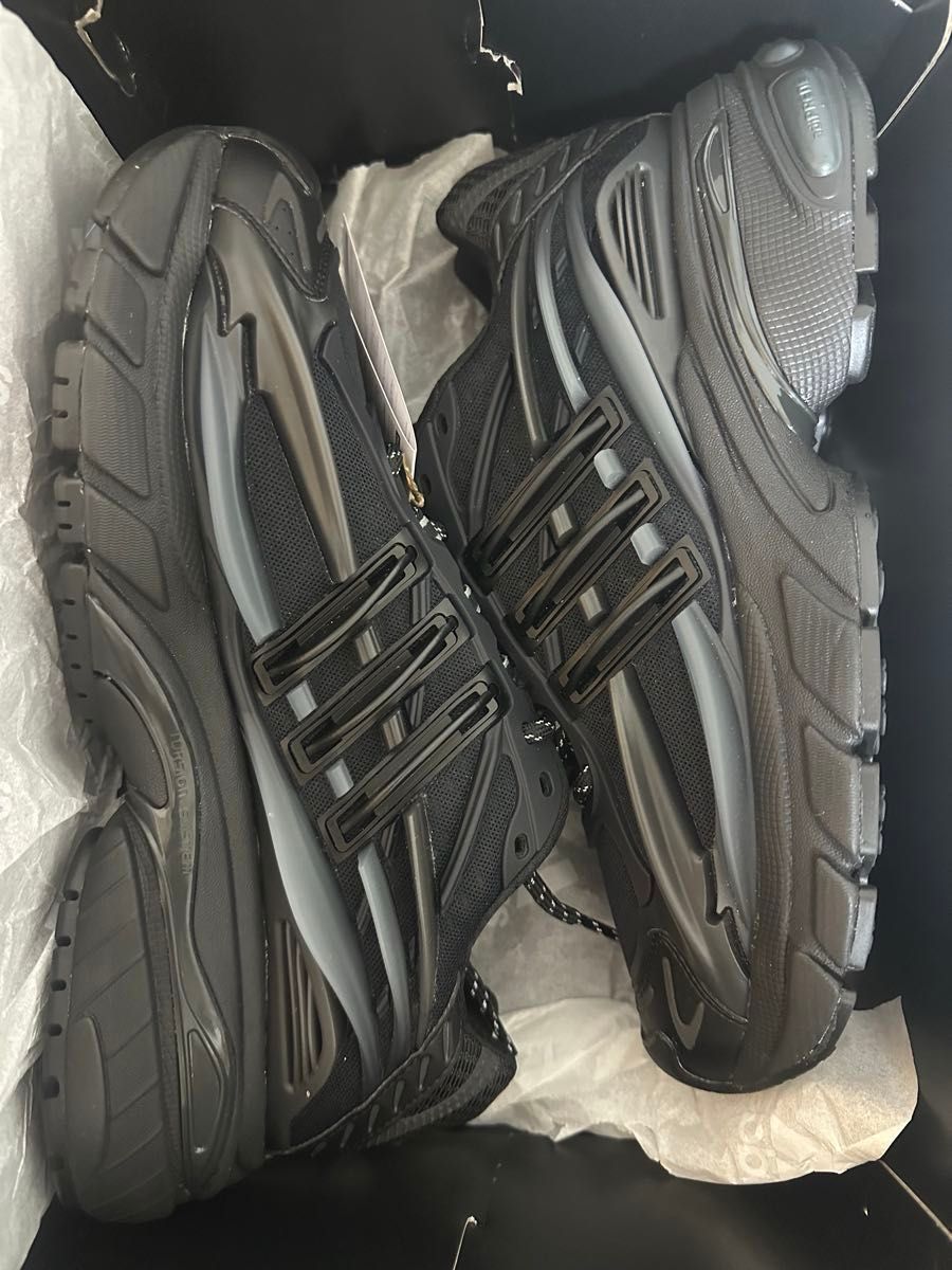 Pharrell Williams × adidas Jellyfish Carbon Core Black 28cm｜Yahoo