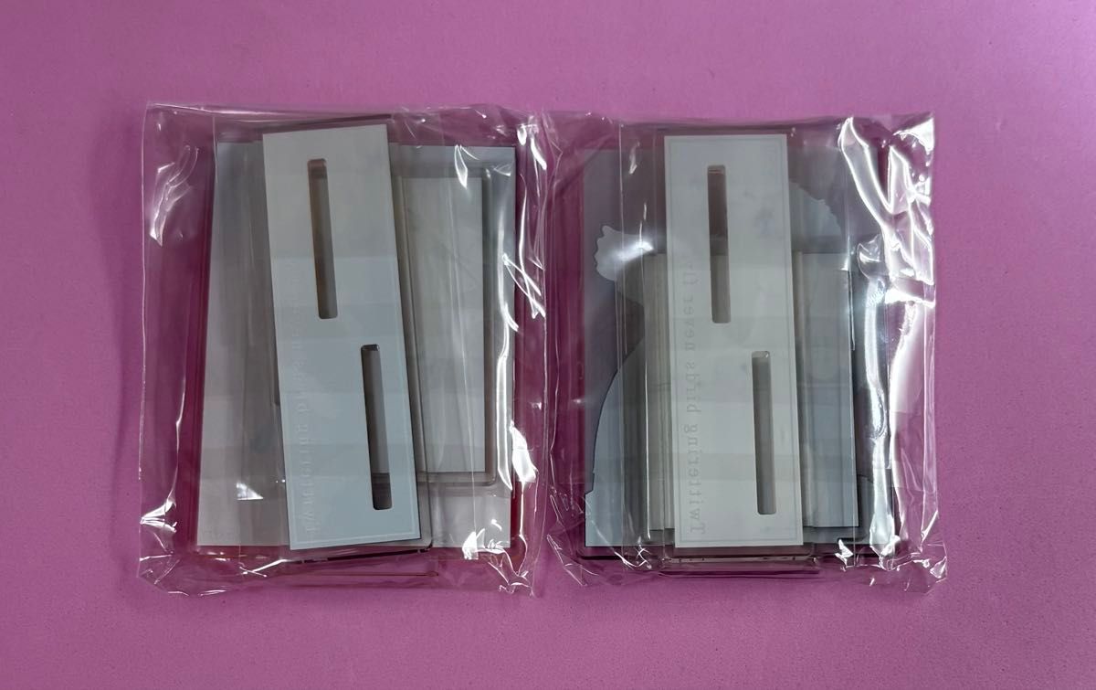 ヨネダコウ 囀る鳥は羽ばたかない 名場面アクリルスタンド 2点｜Yahoo