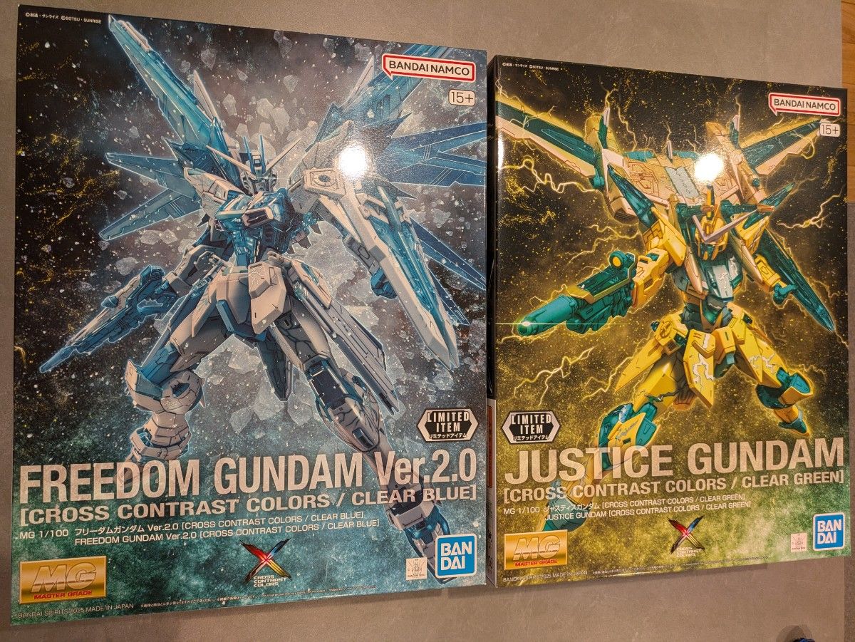 MG フリーダムガンダム ver 2 0 & MG ジャスティスガンダム CROSS